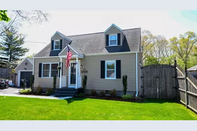 14 Susan Ave, South Hadley, MA 01075 - Photo 3