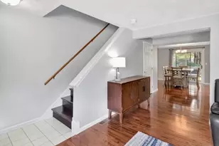 2102 Lewis O Gray Dr, Saugus, MA 01906 - Photo 15