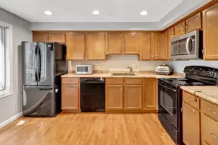 2102 Lewis O Gray Dr, Saugus, MA 01906 - Photo 13