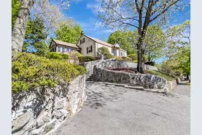 19 Saville St, Saugus, MA 01906 - Photo 5