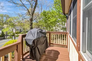 19 Saville St, Saugus, MA 01906 - Photo 33