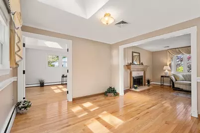 164 Lockland Ave, Framingham, MA 01701 - Photo 9