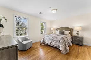 30 Russell St, Waltham, MA 02453 - Photo 15