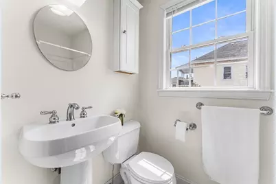 30 Russell St #5, Waltham, MA 02453 - Photo 13