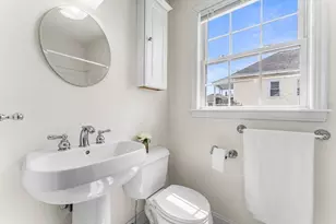 30 Russell St, Waltham, MA 02453 - Photo 13