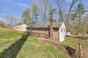 124 Old County Rd, Holland, MA 01521 - Photo 5