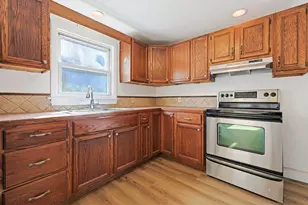 124 Old County Rd, Holland, MA 01521 - Photo 9
