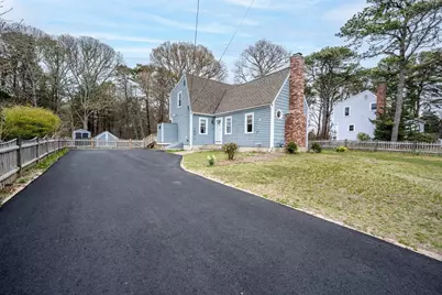 14 Daisy Ln, Yarmouth, MA 02664 - Photo 3