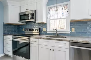 14 Daisy Ln, Yarmouth, MA 02664 - Photo 17