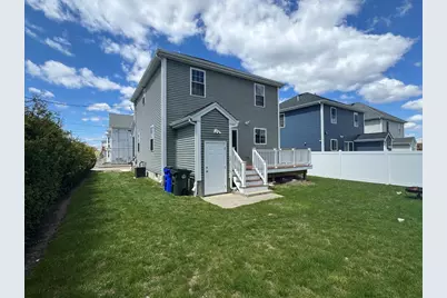 6 N Rocliffe St, Fall River, MA 02723 - Photo 19