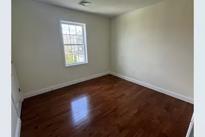 6 N Rocliffe St, Fall River, MA 02723 - Photo 15