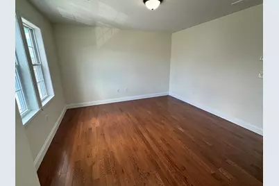 6 N Rocliffe St, Fall River, MA 02723 - Photo 11