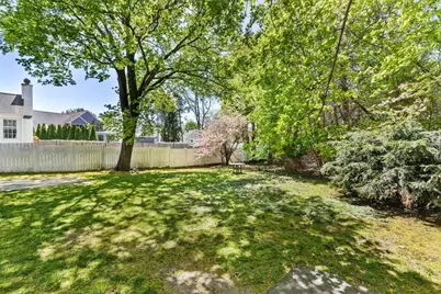 403-405 Reedsdale Rd, Milton, MA 02186 - Photo 17