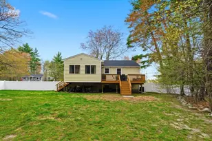 8 Bicknell St, Foxboro, MA 02035 - Photo 23