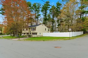 8 Bicknell St, Foxboro, MA 02035 - Photo 3