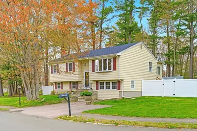 8 Bicknell St, Foxboro, MA 02035 - Photo 1