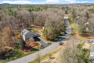40 Longwood Dr, Lunenburg, MA 01462 - Photo 11