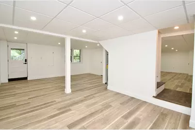 7 Barbara Rd, Kingston, MA 02364 - Photo 13