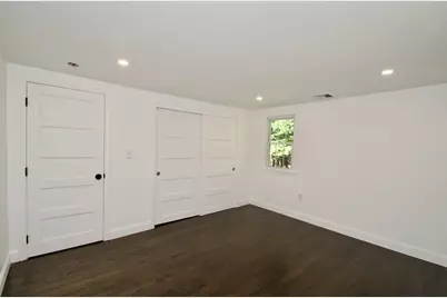 7 Barbara Rd, Kingston, MA 02364 - Photo 11