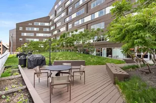 9 W Broadway, Boston, MA 02127 - Photo 27