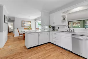 8 Hillside Rd, North Attleboro, MA 02760 - Photo 11