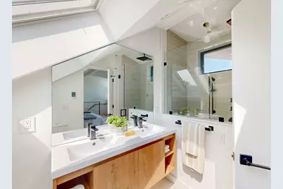 131 Charles Street #R, Cambridge, MA 02141 - Photo 11