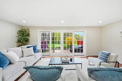 13 Seaborn Pl #13, Lexington, MA 02420 - Photo 3