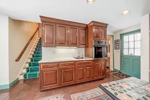 102 Central St, Hingham, MA 02043 - Photo 5