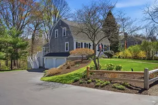 70 Elm St, Hingham, MA 02043 - Photo 19