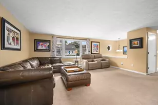 153 Hickory Hill Circke, Barnstable, MA 02655 - Photo 3