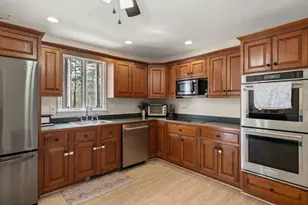 77 Thomas St, Middleborough, MA 02346 - Photo 17
