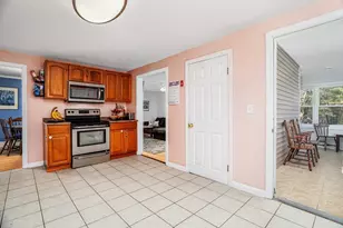 394 Front St, Winchendon, MA 01475 - Photo 13