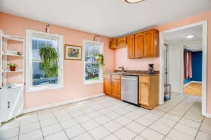 394 Front St, Winchendon, MA 01475 - Photo 11