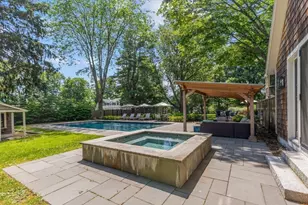 29 Pleasant St, Hingham, MA 02043 - Photo 31