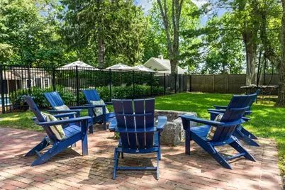 29 Pleasant St, Hingham, MA 02043 - Photo 37