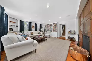 29 Pleasant St, Hingham, MA 02043 - Photo 13