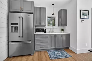 29 Pleasant St, Hingham, MA 02043 - Photo 25