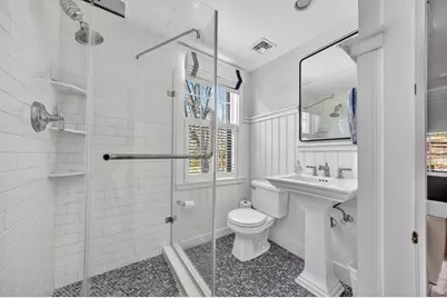 29 Pleasant St, Hingham, MA 02043 - Photo 19