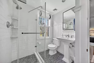 29 Pleasant St, Hingham, MA 02043 - Photo 19