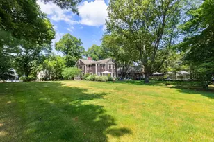 29 Pleasant St, Hingham, MA 02043 - Photo 37