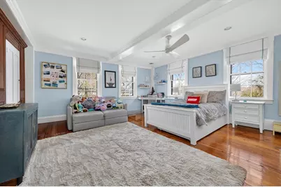 29 Pleasant St, Hingham, MA 02043 - Photo 17