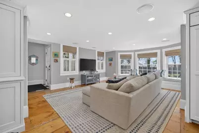 29 Pleasant St, Hingham, MA 02043 - Photo 7