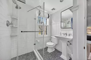 29 Pleasant St, Hingham, MA 02043 - Photo 21