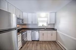 205 Main, Salem, NH 03079 - Photo 3