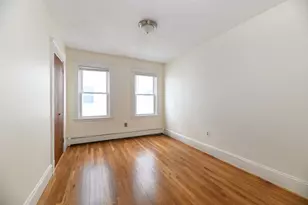 305 Hurley St, Cambridge, MA 02141 - Photo 5