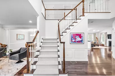 16 York Cir, Walpole, MA 02032 - Photo 5