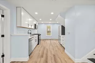 193 Linden St, Swansea, MA 02777 - Photo 7