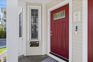 40 Catherine St, Boston, MA 02131 - Photo 3