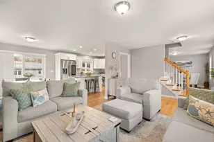 39 Sewell St, Brockton, MA 02301 - Photo 13