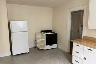 16 Eddy St, Waltham, MA 02453 - Photo 5